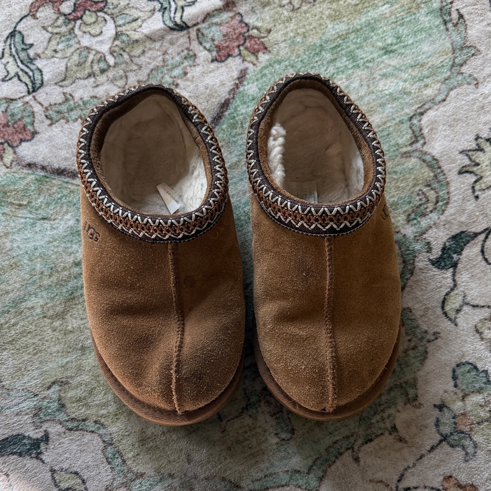 UGG Tasman II in chestnut